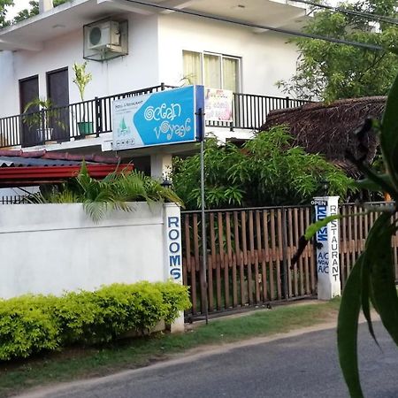 Hotel Ocean Voyage à Tangalle Extérieur photo