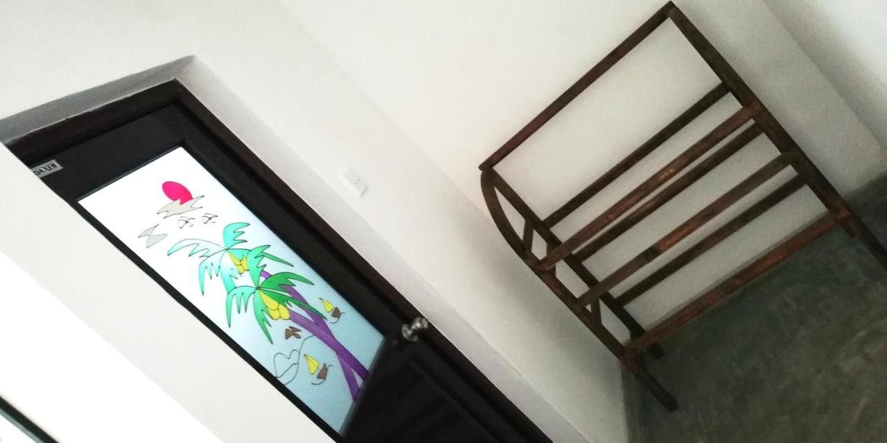 Hotel Ocean Voyage à Tangalle Extérieur photo
