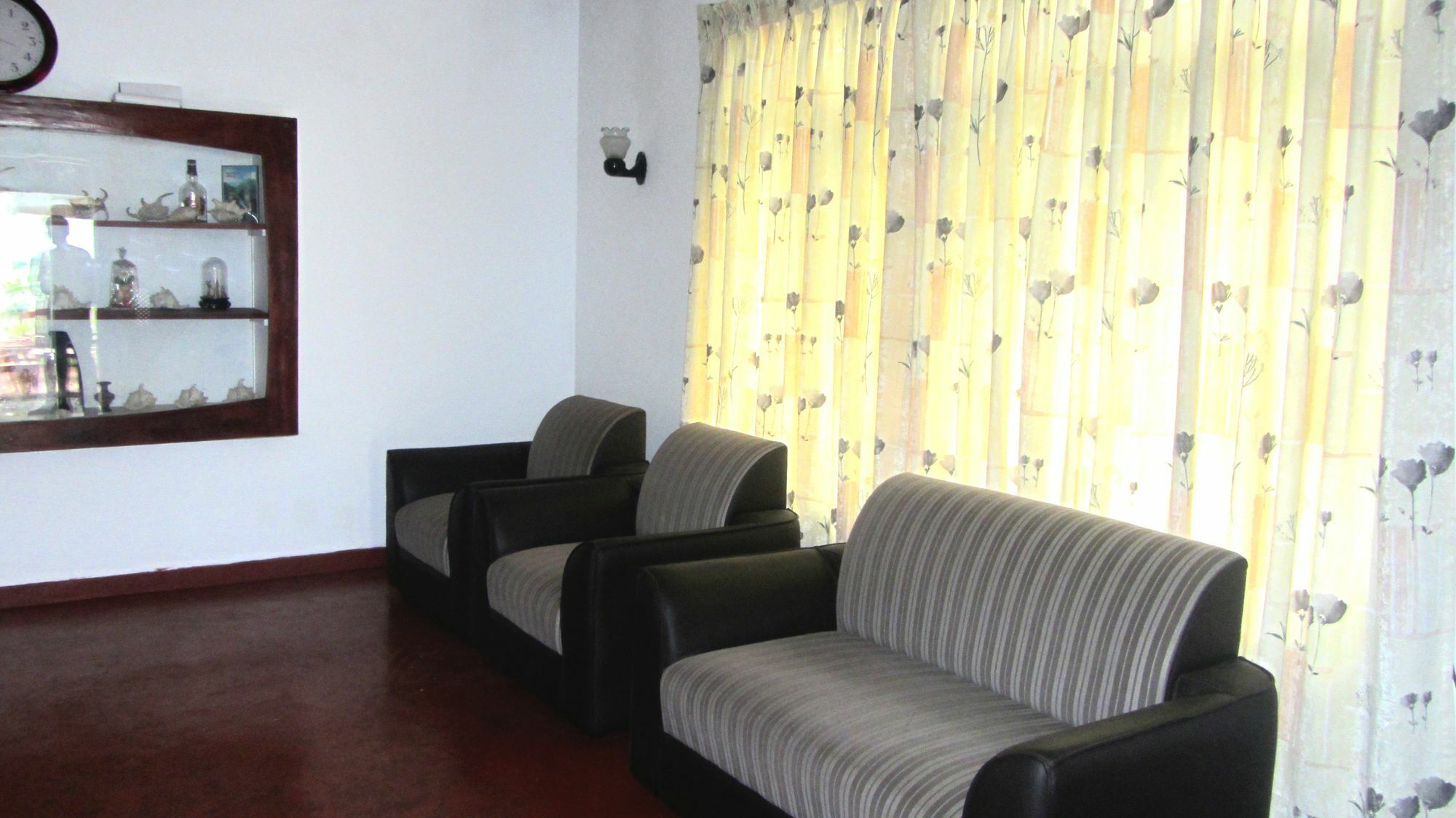 Hotel Ocean Voyage à Tangalle Extérieur photo